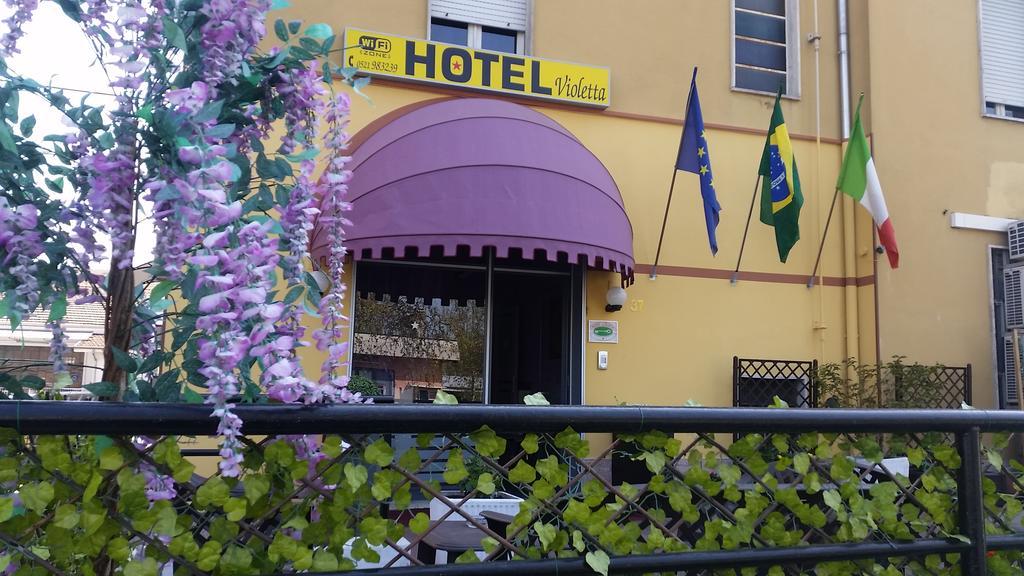 Hotel Violetta Parma Dış mekan fotoğraf
